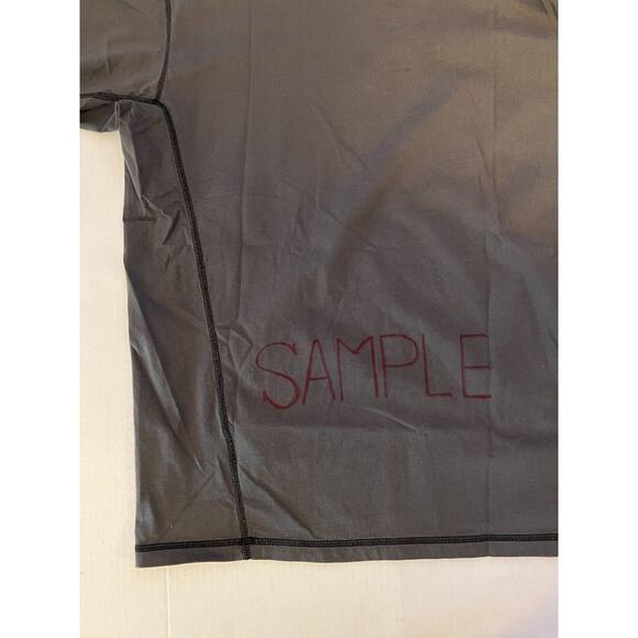 Rare Sample Piece Columbia Mountain Hardwear Short Sleeve Tee Shirt Techwear - Picture 10 of 10